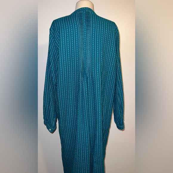 Vintage Style L.L. Bean Dobby Pintuck Teal Flannel Prairie Nightgown Womens L - Picture 4 of 7